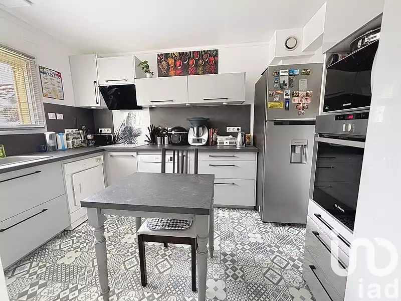 Maison, 93 m²