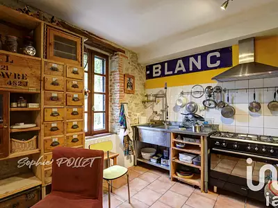 Maison, 250 m²