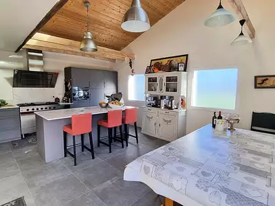 Maison, 400 m²