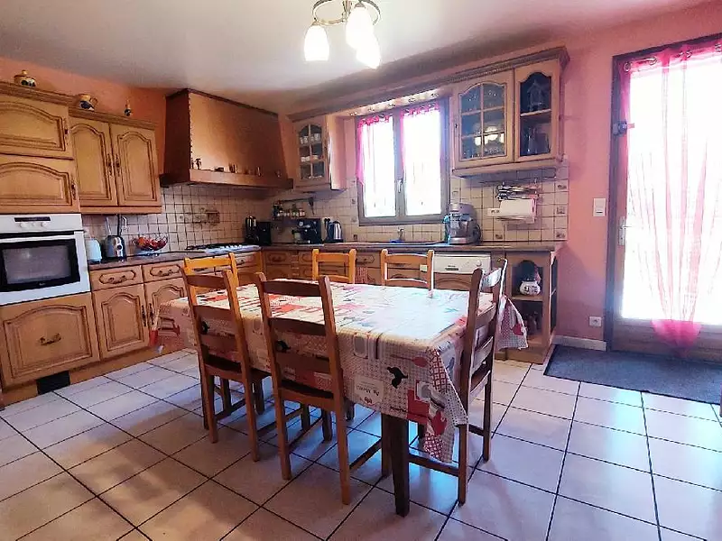 Maison, 145 m²