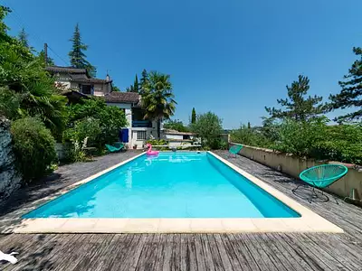 Maison, 196 m²