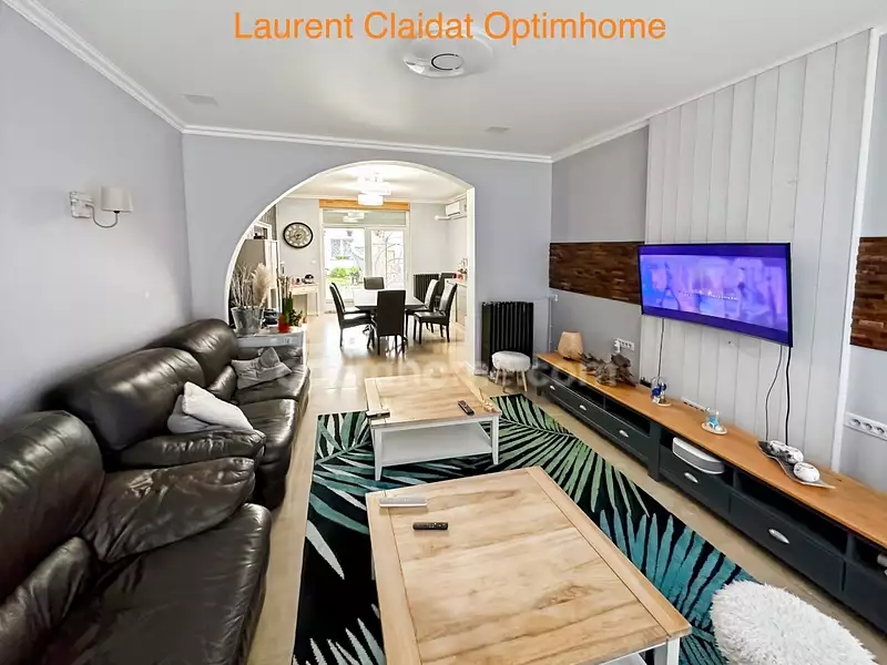 Maison, 244 m²