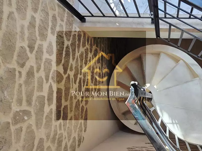 Maison, 300 m²