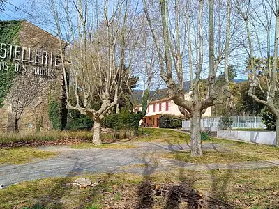 Maison, 950 m²
