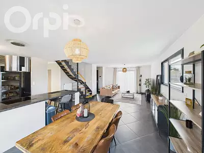 Maison, 127 m²