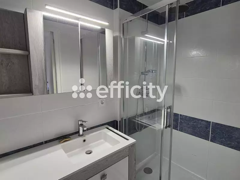 Maison, 495 m²