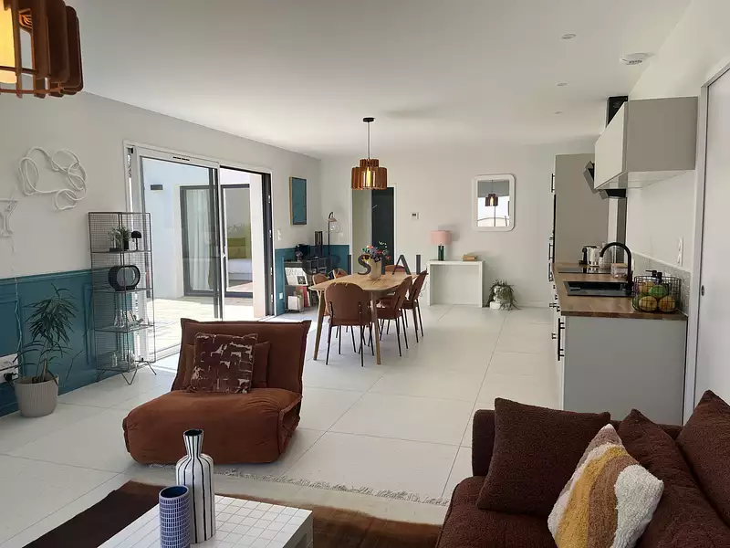 Maison, 98 m²