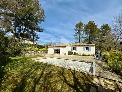 Maison, 180 m²