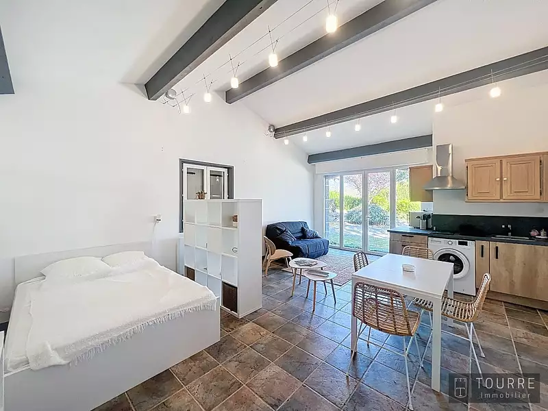 Maison, 240 m²