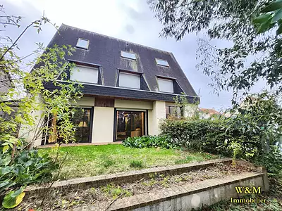 Maison, 228 m²