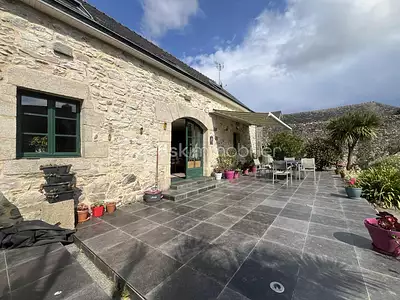 Maison, 166 m²