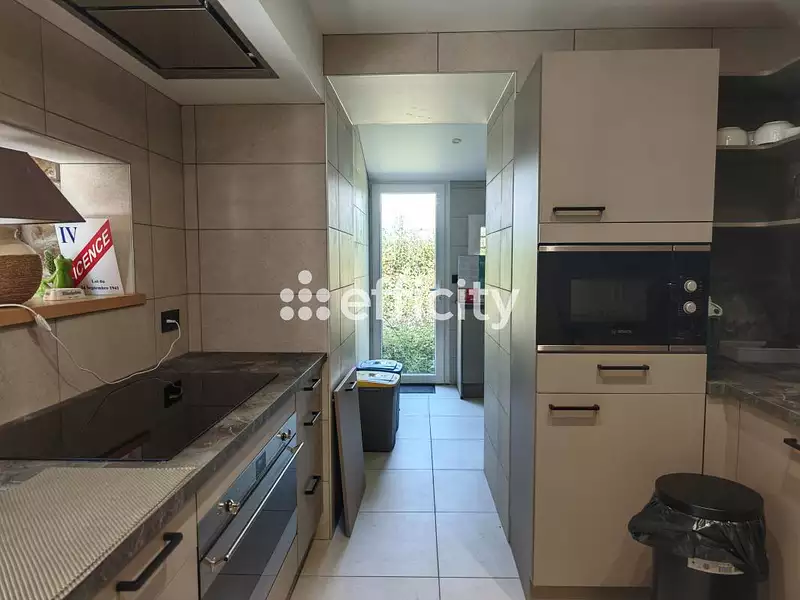 Maison, 466 m²