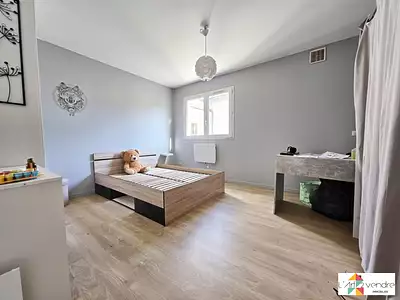 Maison, 166 m²