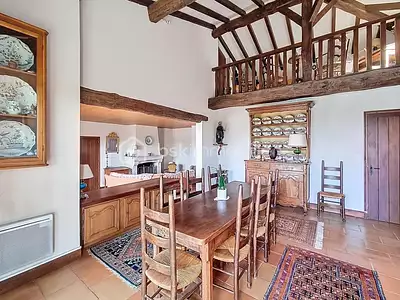 Maison, 205 m²