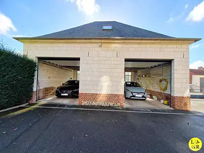 Maison, 230 m²