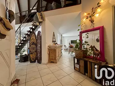 Maison, 180 m²