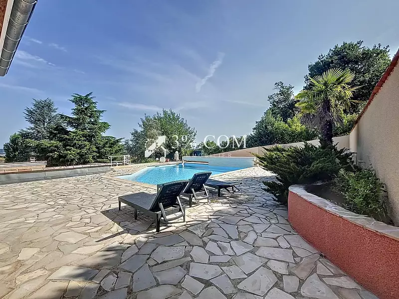 Maison, 182,45 m²