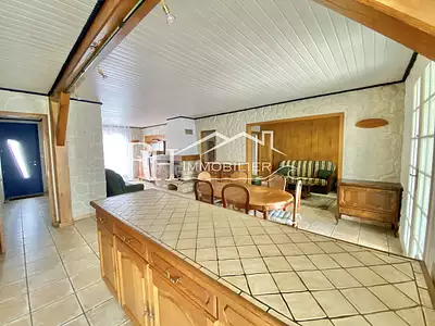 Maison, 99 m²