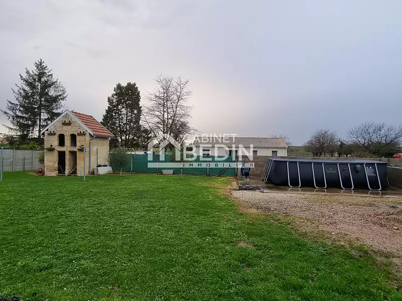 Maison, 250 m²