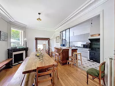 Maison, 258 m²