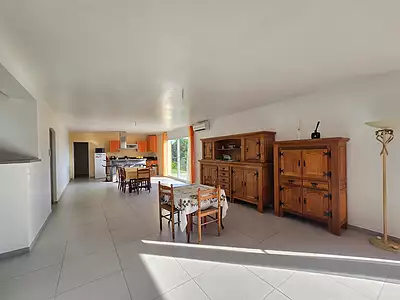 Maison, 167 m²