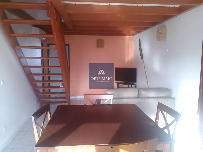 Immeuble, 254 m²