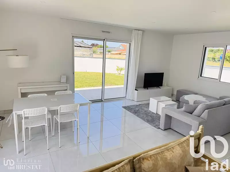 Maison, 112 m²