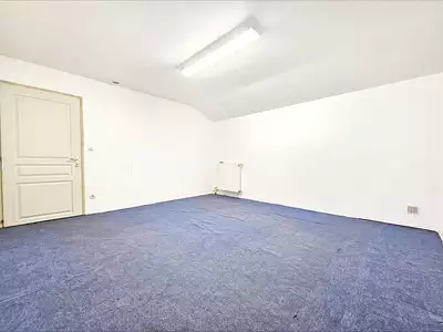 Maison, 196 m²