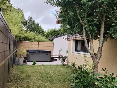Maison, 166 m²