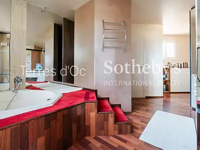Maison, 390 m²
