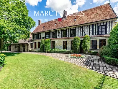 Maison, 230 m²