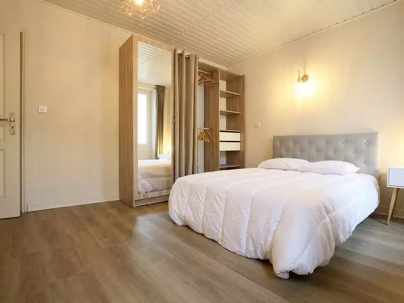 Immeuble, 250 m²
