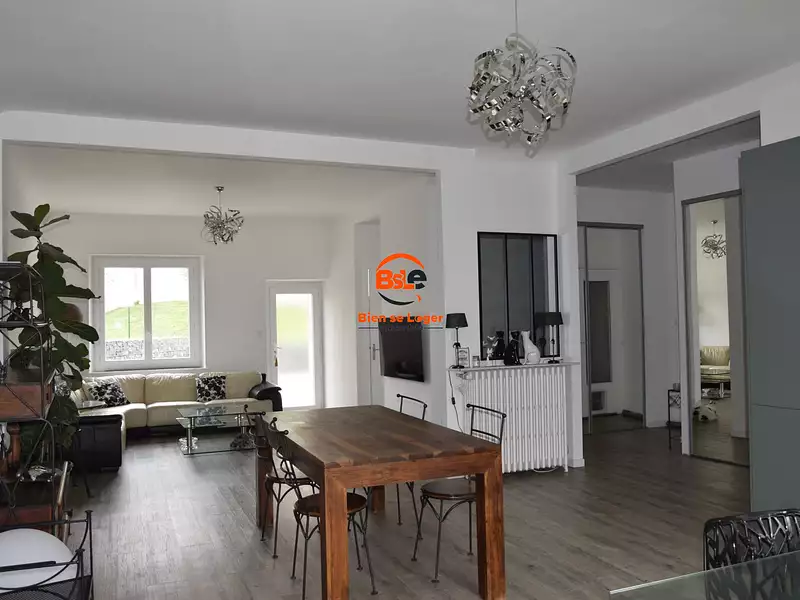 Maison, 182 m²