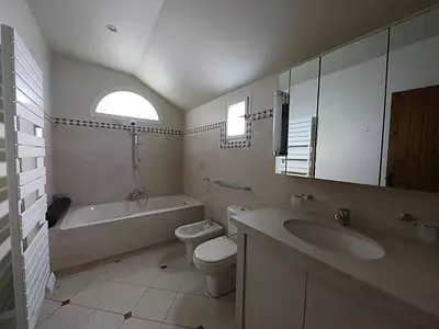 Maison, 494 m²