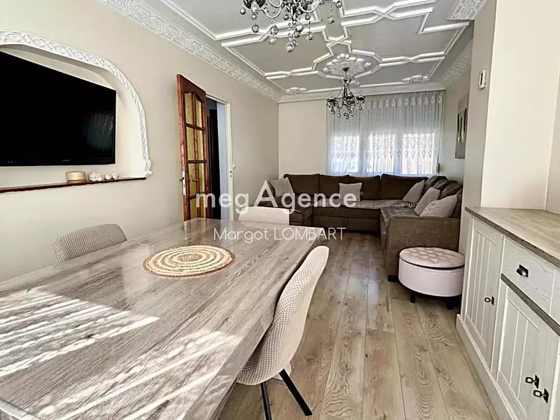Maison, 122 m²