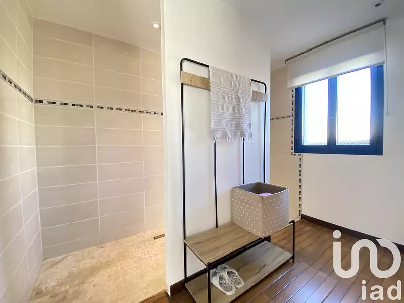 Maison, 162 m²