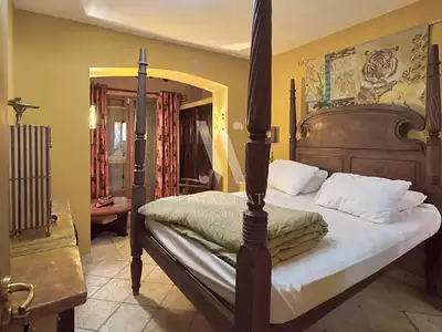 Maison, 398,84 m²