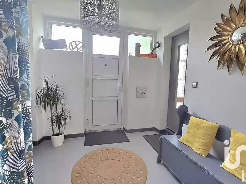 Maison, 205 m²
