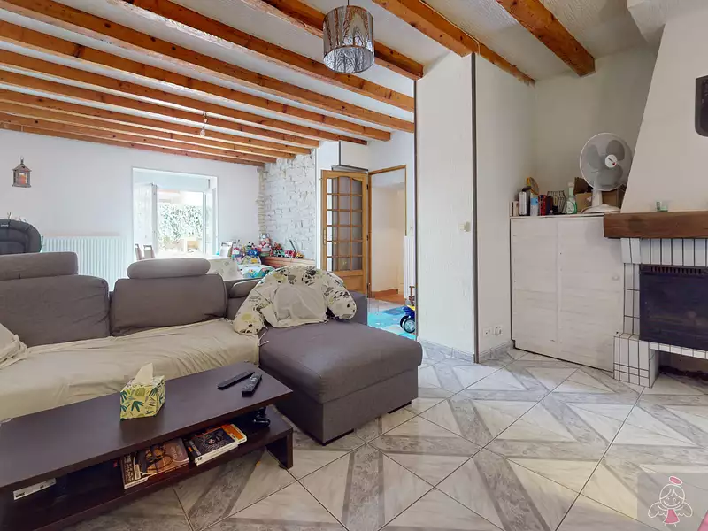 Maison, 168 m²