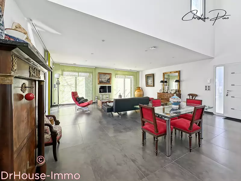 Maison, 180 m²