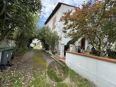Immeuble, 290 m²