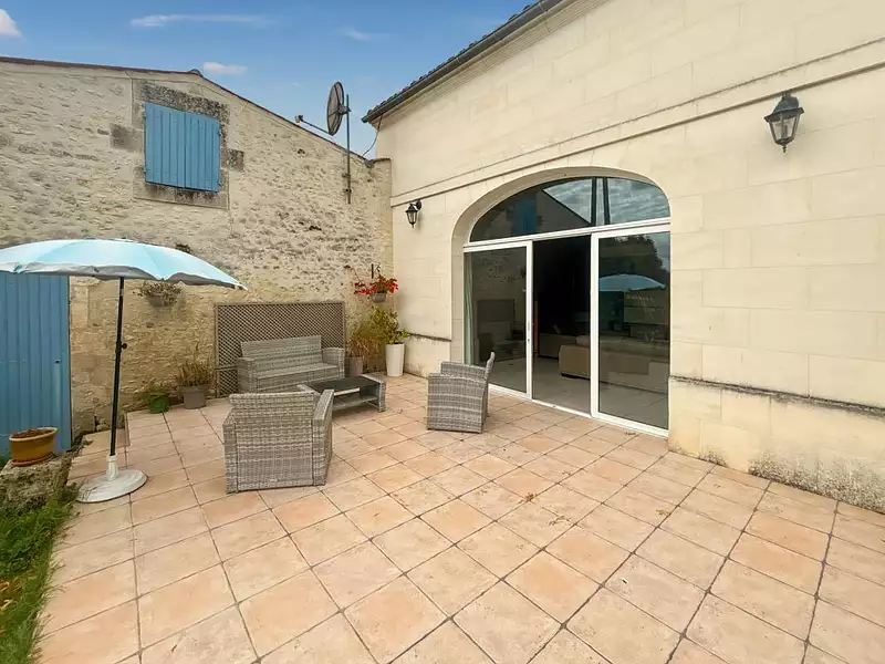 Maison, 210 m²