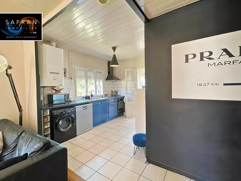 Immeuble, 70 m²