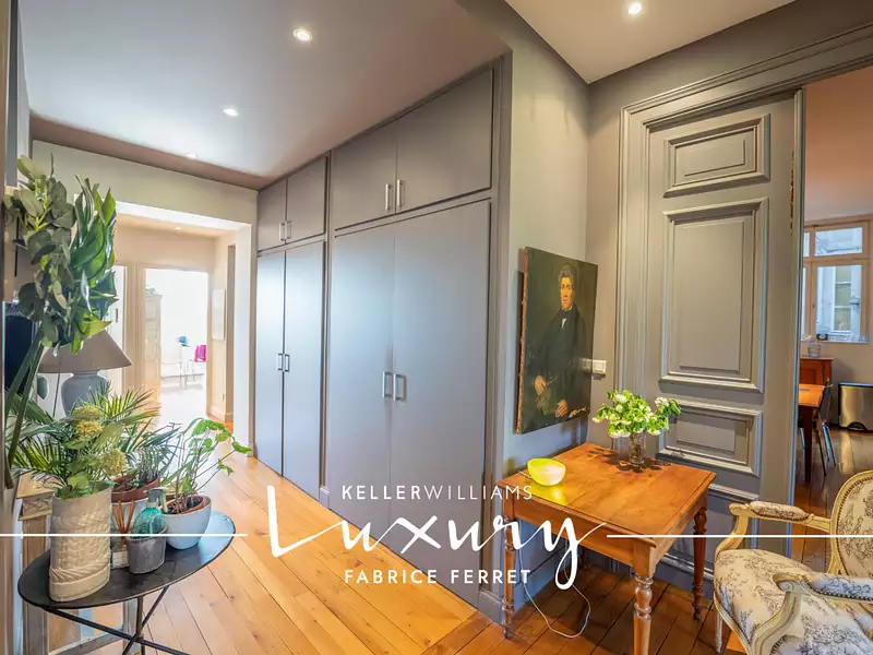 Appartement, 200 m²