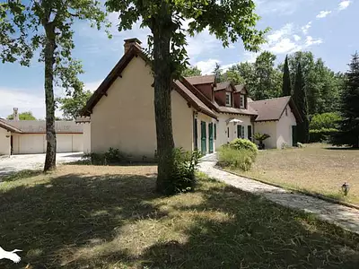 Maison, 235 m²