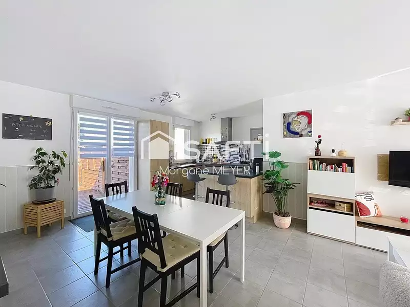 Maison, 84 m²