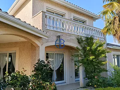 Maison, 116 m²