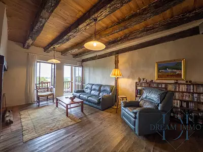 Maison, 240 m²