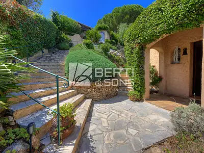Maison, 137 m²