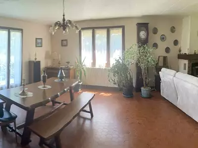Maison, 185 m²